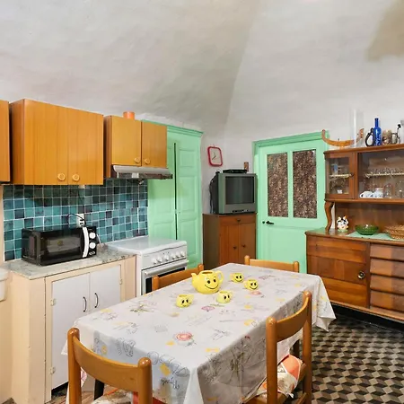 Casa Gianni Vallebona